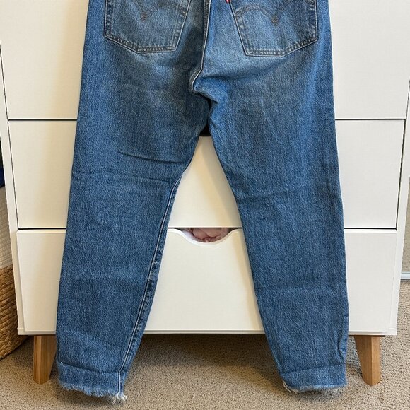 Levi's 501 Wedgie Jean (Medium/Dark Wash) - Picture 4 of 4